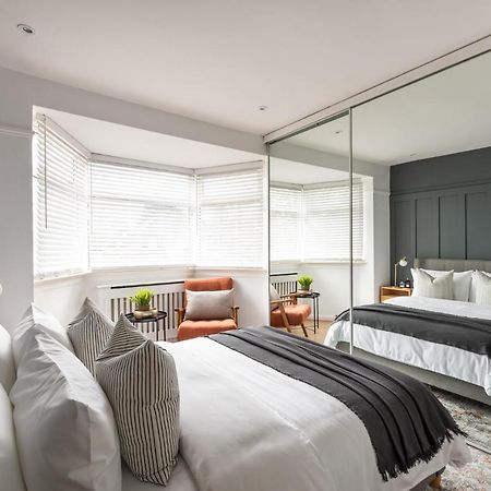 Large Luxury Solihull House - The Residence - Close To Nec - Sleeps 9 ภายนอก รูปภาพ