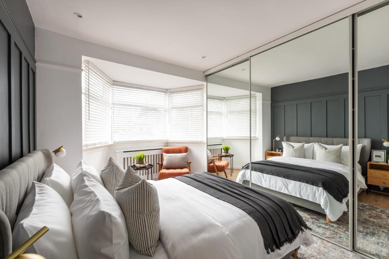 Large Luxury Solihull House - The Residence - Close To Nec - Sleeps 9 ภายนอก รูปภาพ