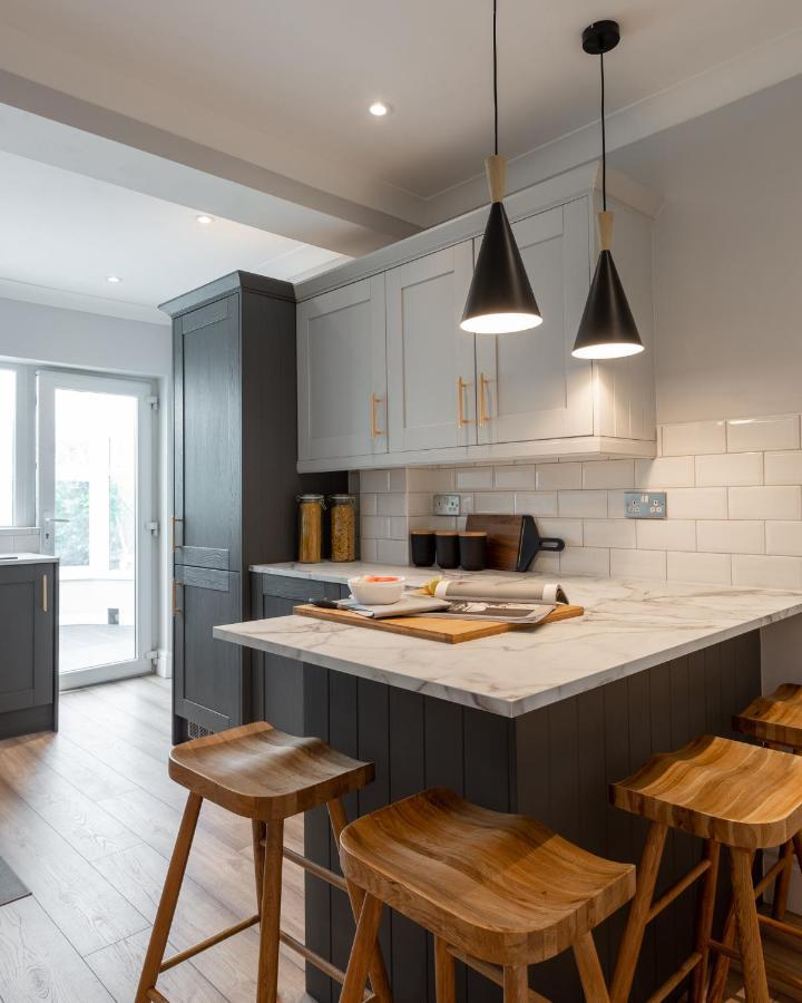 Large Luxury Solihull House - The Residence - Close To Nec - Sleeps 9 ภายนอก รูปภาพ